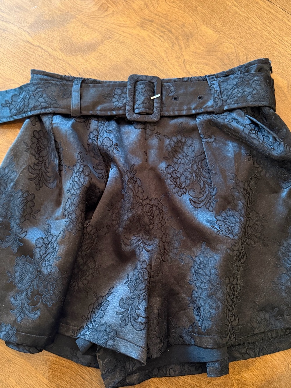 DO+BE Black Floral Jacquard High-Waist Belted Skort